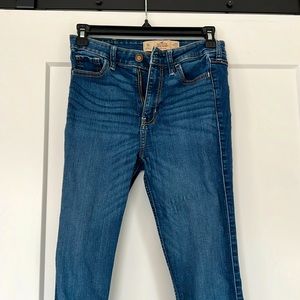 Hollister Juniors High Waisted Super Skinny Jeans